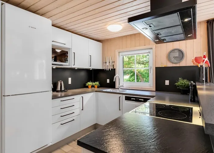 Дом отдыха Gunvald - 2km To The Fjord By Interhome Блаванн